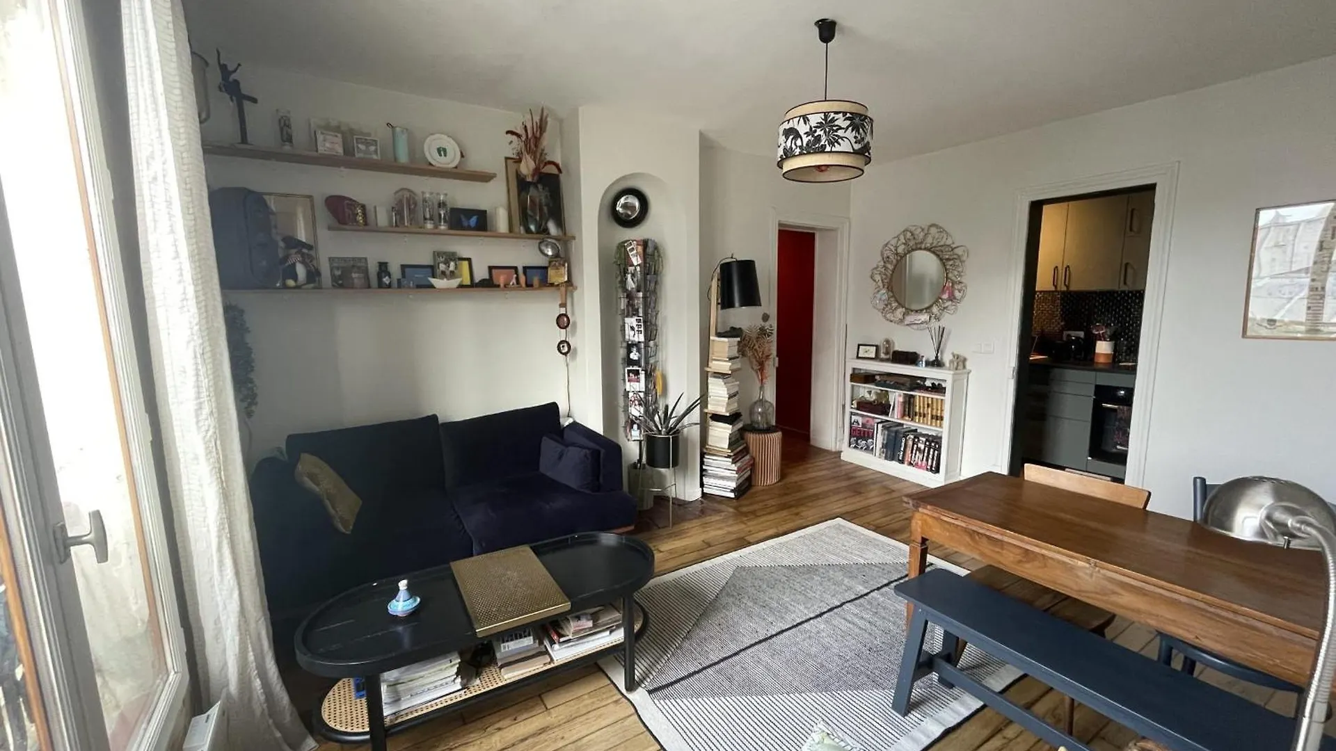 Parisian Apartment On Courtyard Paris